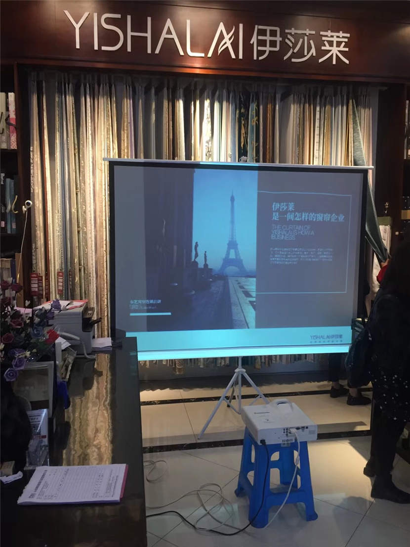 午夜成人精品视频