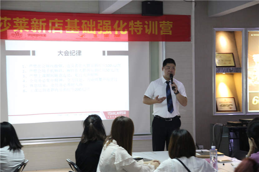 午夜成人精品视频專賣店