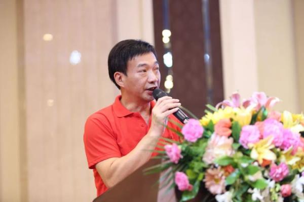 午夜成人精品视频總裁夏海鋒
