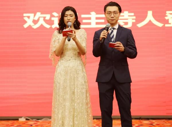 孔秋婷、楊亮