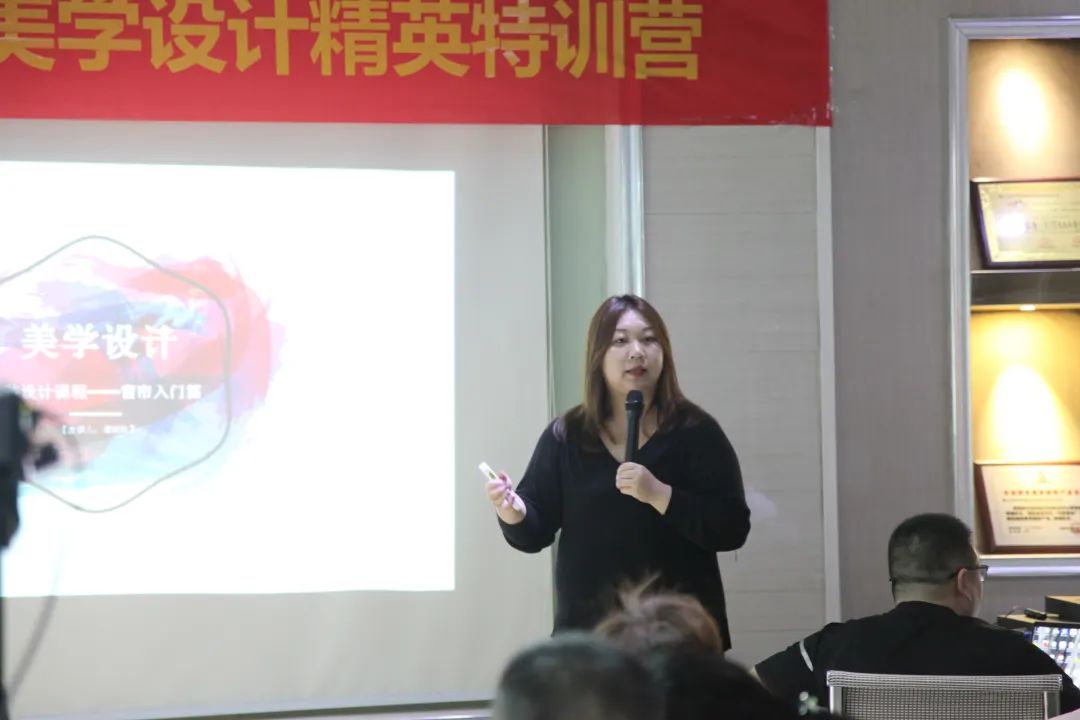 午夜成人精品视频譚婉玲
